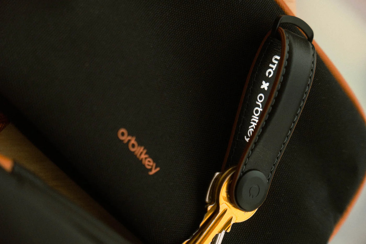Orbitkey x UTC Leather Key Organizer