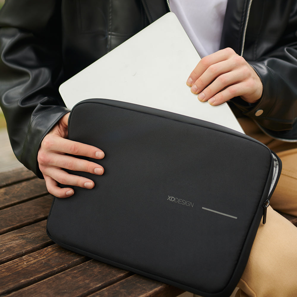 XD Design - Laptop Sleeve - Black