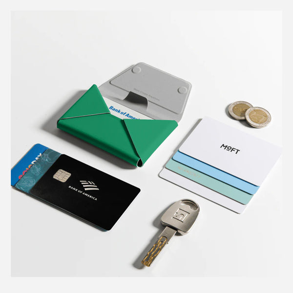 Moft Snap Field Wallet - Wallet Stand